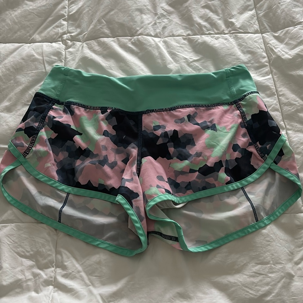 Lululemon Speed Up shorts